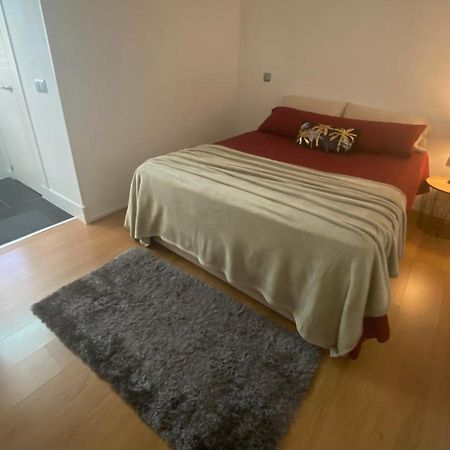 De Frente A 4 Torres, Habitacion Con Bano Otel Madrid Dış mekan fotoğraf